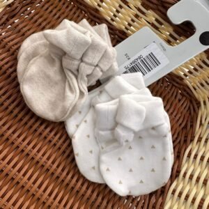 4 pairs neutral baby mittens