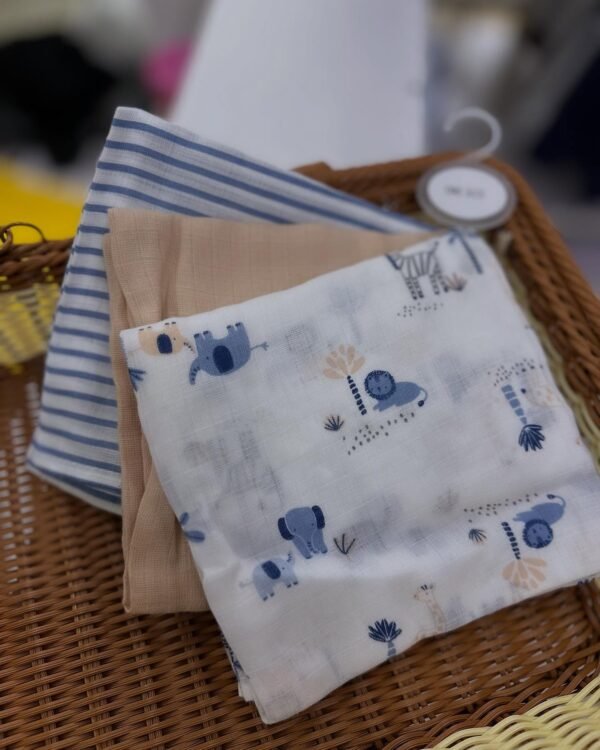 Baby Muslin Squares – 3-Pack Animal & Blue Cotton Cloths for Feeding, Burping & Snuggles