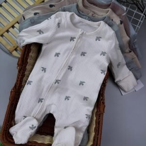 Ultra-Soft Neutral Ribbed Sleepsuit Set 5 Pack – Built-In Mitts & Double Zip Comfort