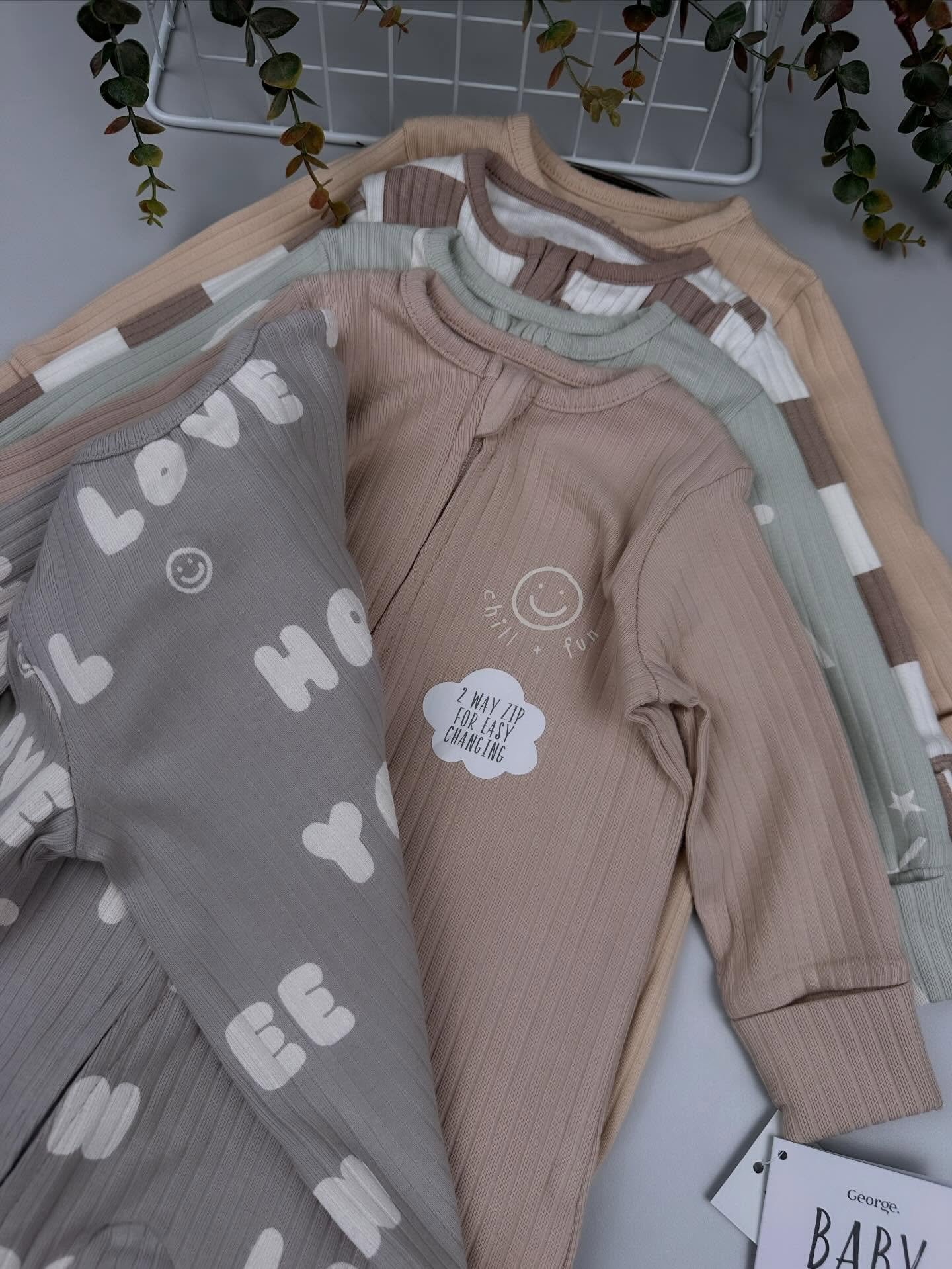 5-Pack Double Zipper Baby Sleepsuits - 2-Way Zip Rompers Kenya - Image 5